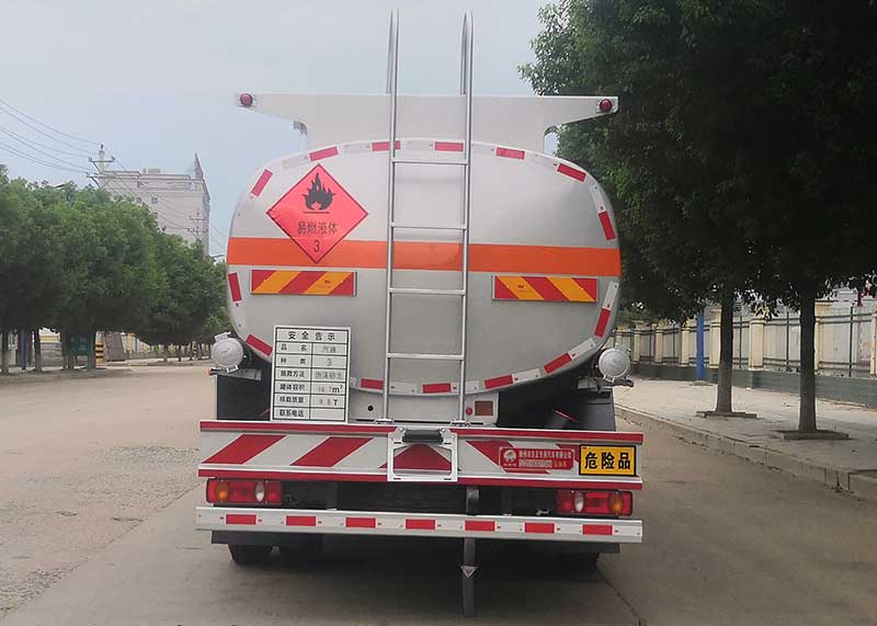 炎帝牌SZD5180GYYD6H型運油車