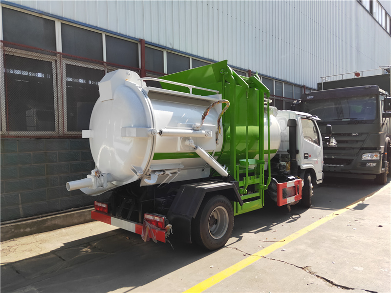 東風4方5方餐廚垃圾車(圓罐)